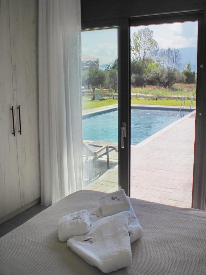 Nostos Luxury Villas With Private Pool In 纳弗帕克托斯 外观 照片