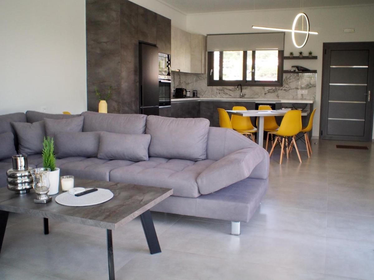 Nostos Luxury Villas With Private Pool In 纳弗帕克托斯 外观 照片